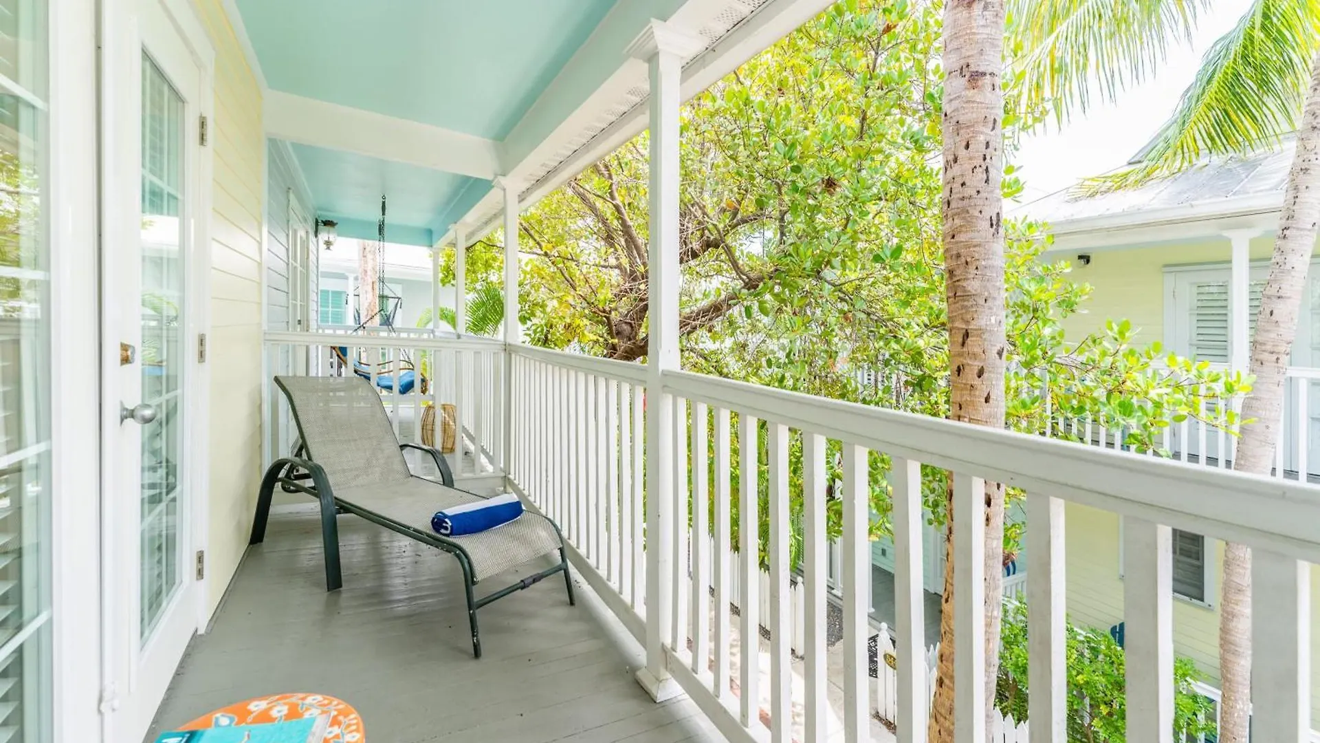A Place In Paradise By Avantstay Key West Walkable W Shared Pool Week Long Stays Only Semesterbostad